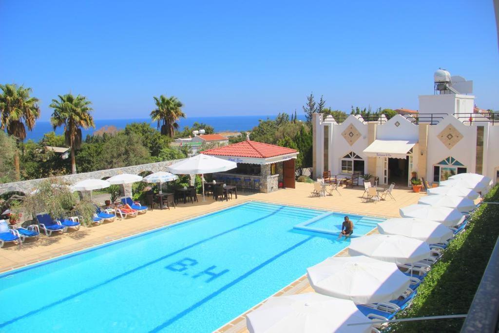 Bare Hill Holiday Apartments Krini Exterior foto
