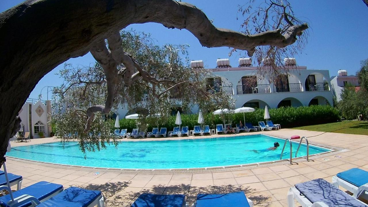 Bare Hill Holiday Apartments Krini Exterior foto