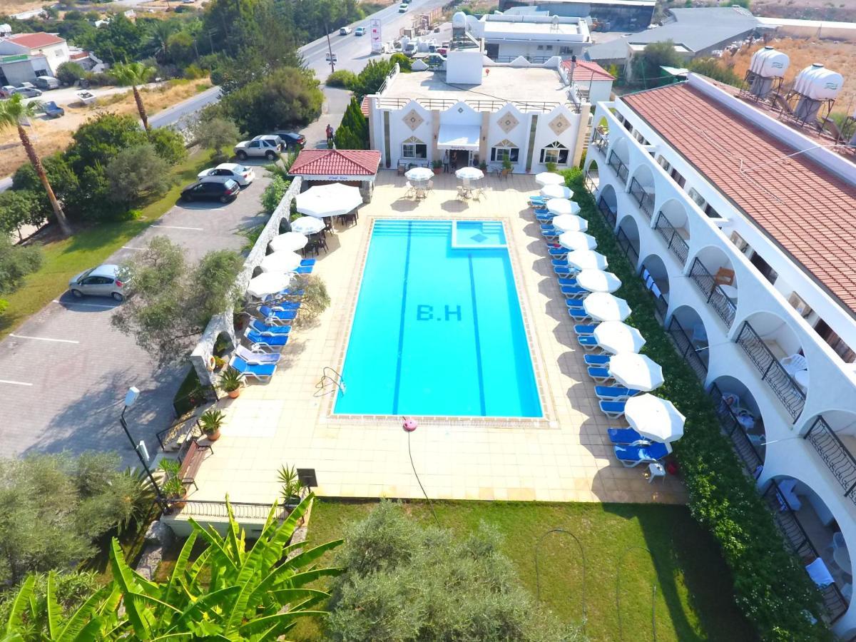 Bare Hill Holiday Apartments Krini Exterior foto
