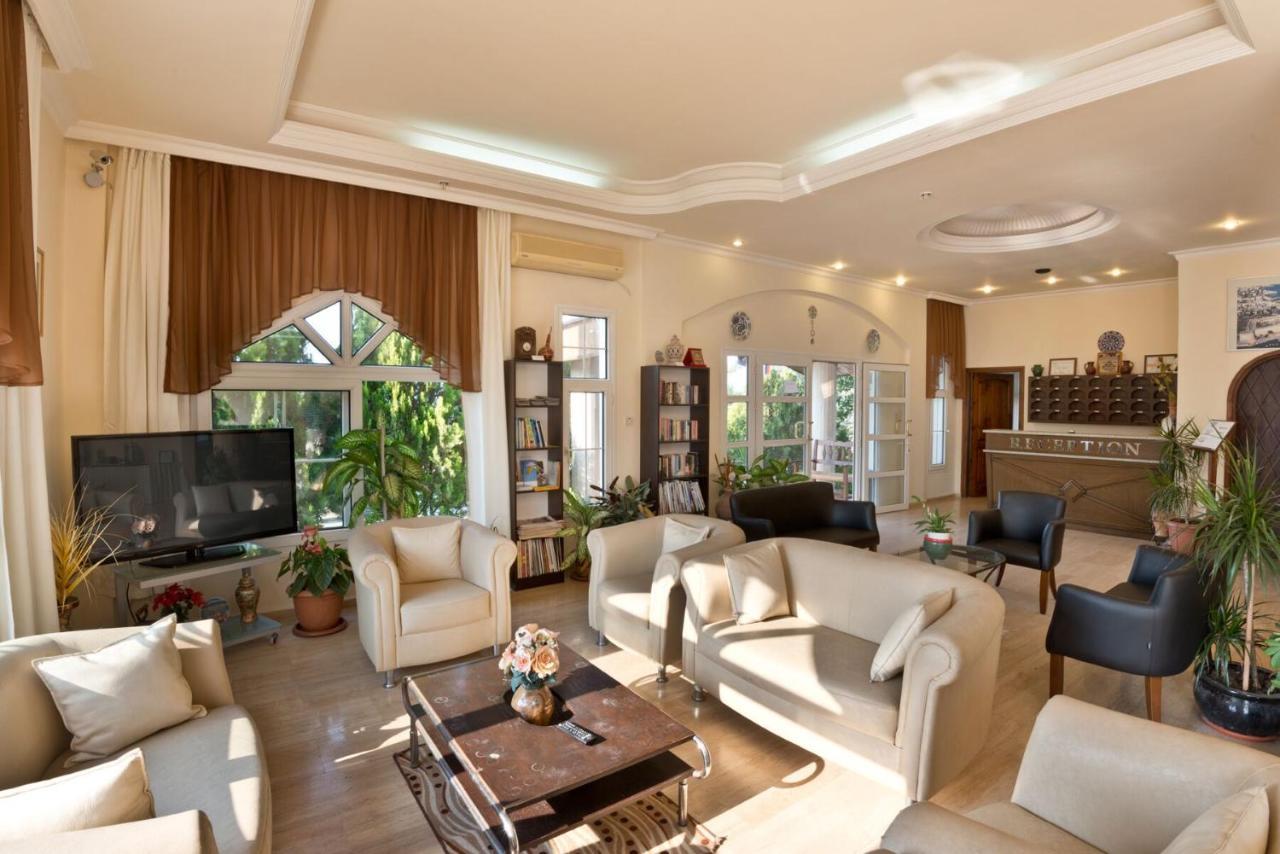 Bare Hill Holiday Apartments Krini Exterior foto
