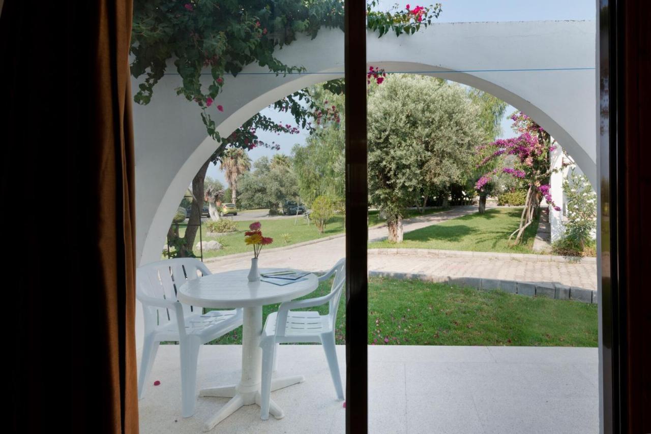 Bare Hill Holiday Apartments Krini Exterior foto