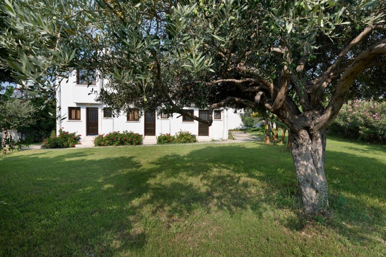 Bare Hill Holiday Apartments Krini Exterior foto