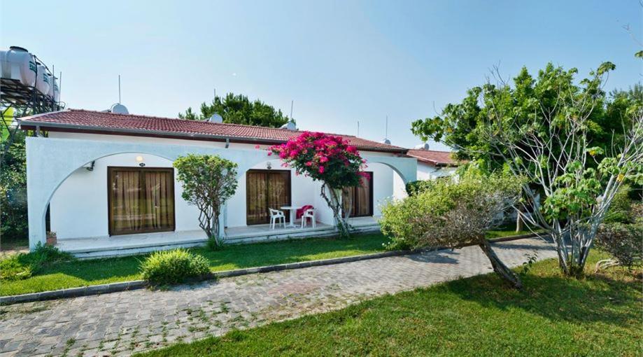 Bare Hill Holiday Apartments Krini Exterior foto