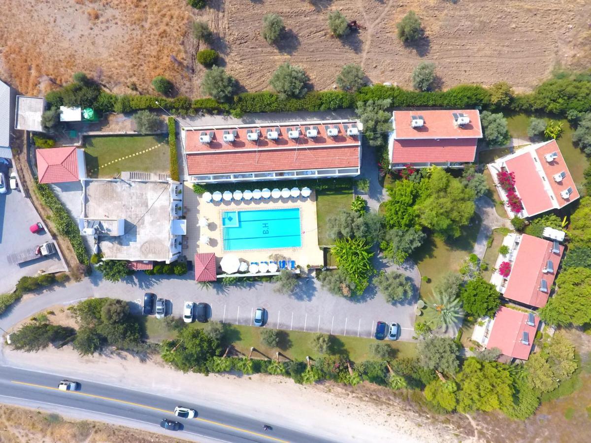 Bare Hill Holiday Apartments Krini Exterior foto