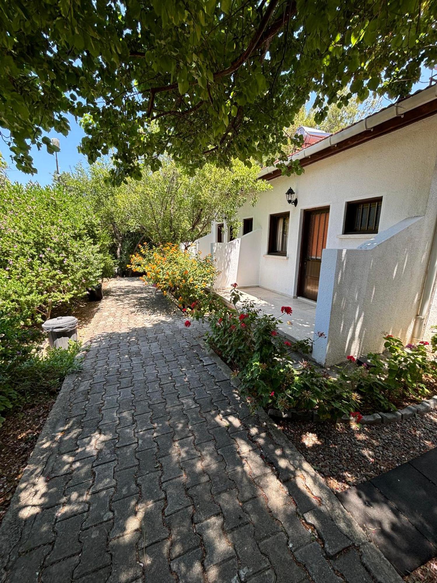 Bare Hill Holiday Apartments Krini Exterior foto